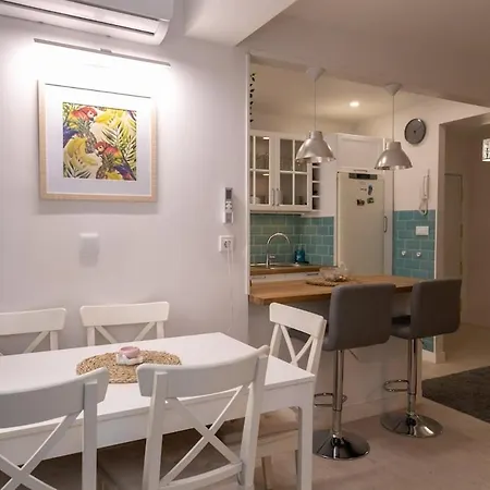 2 Bedroom In Appartamento Torremolinos